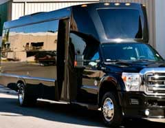 Make Your Event Memorable With Our Wedding Limo Service